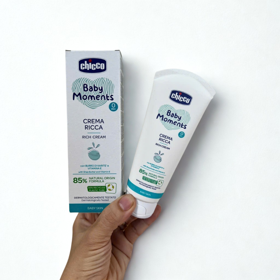 Kem dưỡng ẩm Chicco chứa Omega và vitamin E 100ml Kem dưỡng ẩm Chicco chứa Omega và vitamin E 100ml