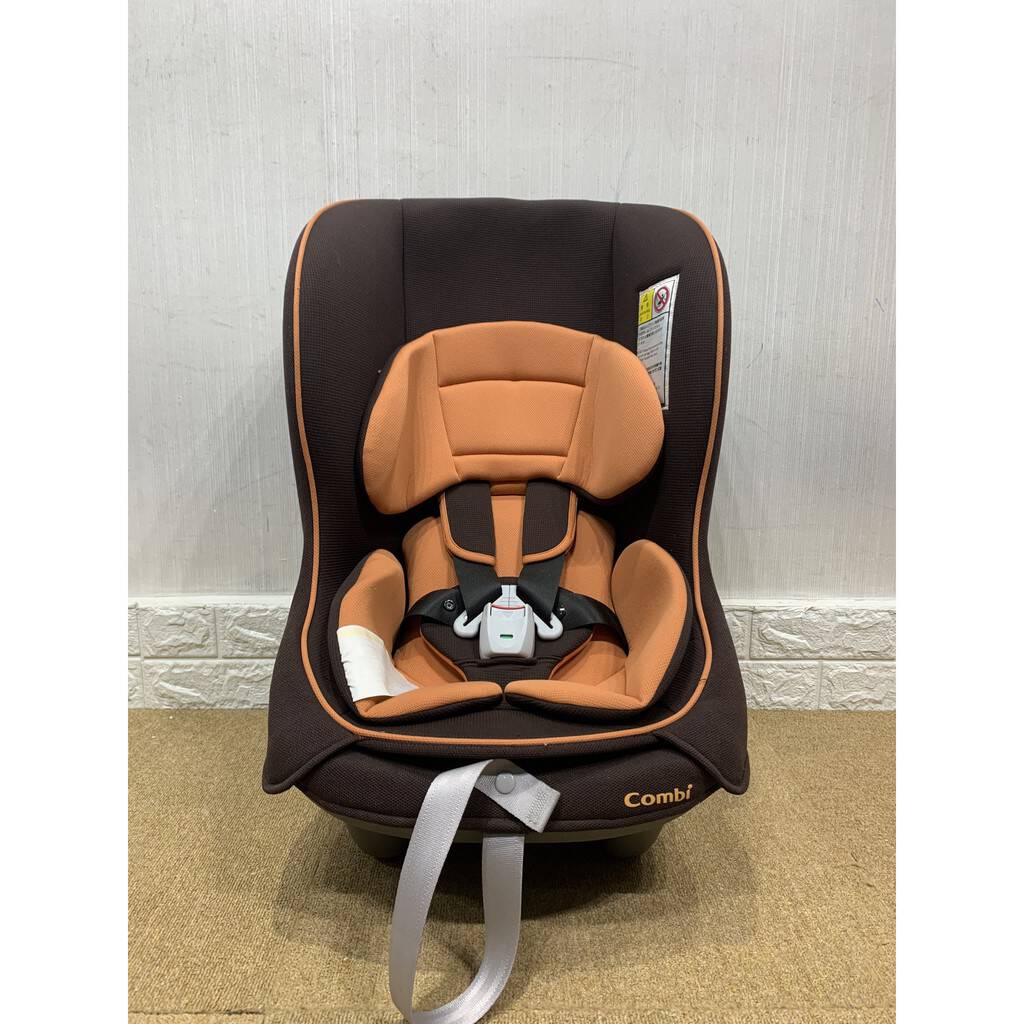 Ghế ô tô Combi thanh lý cho bé Coccoro nhiều màu siêu nhẹ an toàn cho bé