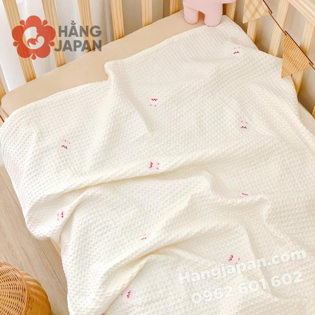 Chăn Morry tổ ong chất liệu Cotton họa tiết thêu 22 Chăn Morry Tổ Ong Chất Liệu Cotton Họa Tiết Thêu (8)