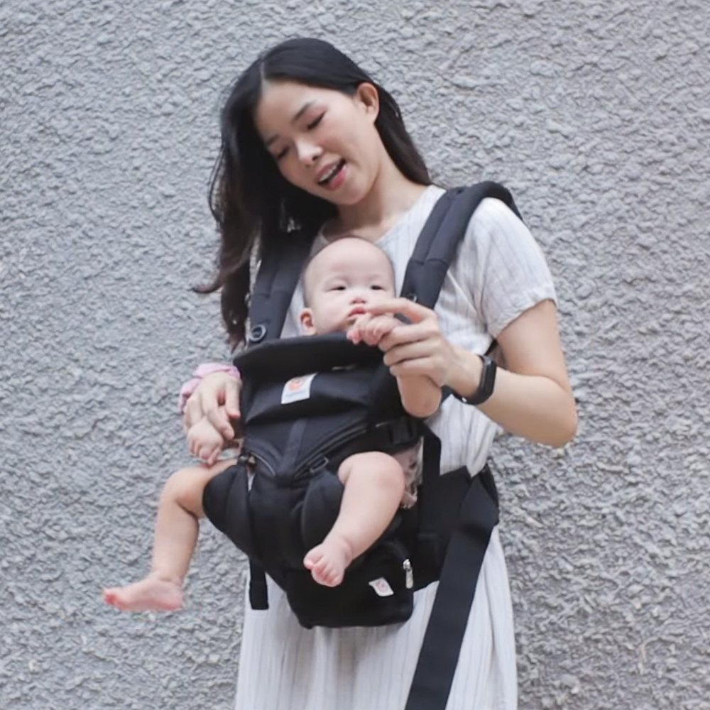Địu cho bé Ergobaby Omni 360 Cool Air Mesh 33 Địu Cho Bé Ergobaby Omni 360 Cool Air Mesh (5)