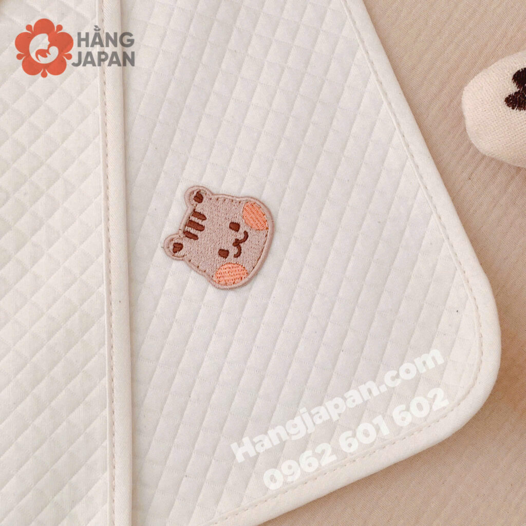 Lót chống thấm Dottodot hoạ tiết thỏ, gấu, sóc 41 Lót Chống Thấm Dottodot Hoạ Tiết Thỏ, Gấu, Sóc (4)