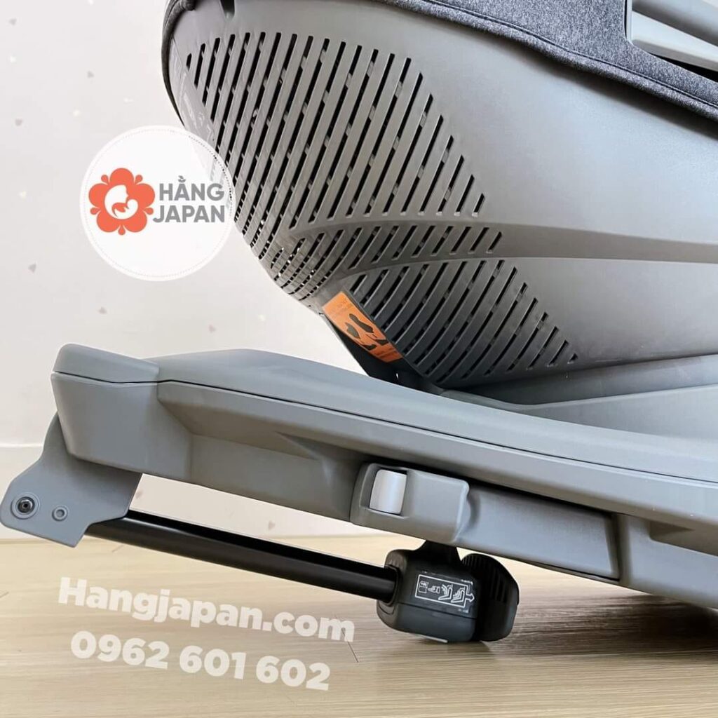 Ghế ngồi ô tô Combi The S xoay 360 (0-4y) 27 Ghế Ngồi ô Tô Combi The S Xoay 360 (0 4y) (4)