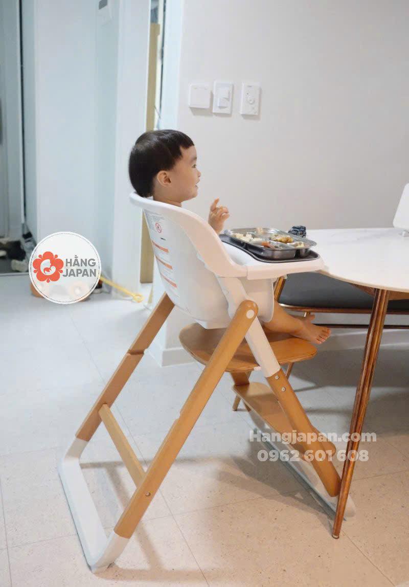 Ghế bé ngồi ăn dặm Ergobaby Evolve High Chair + Chair Ghế bé ngồi ăn dặm Ergobaby Evolve High Chair + Chair
