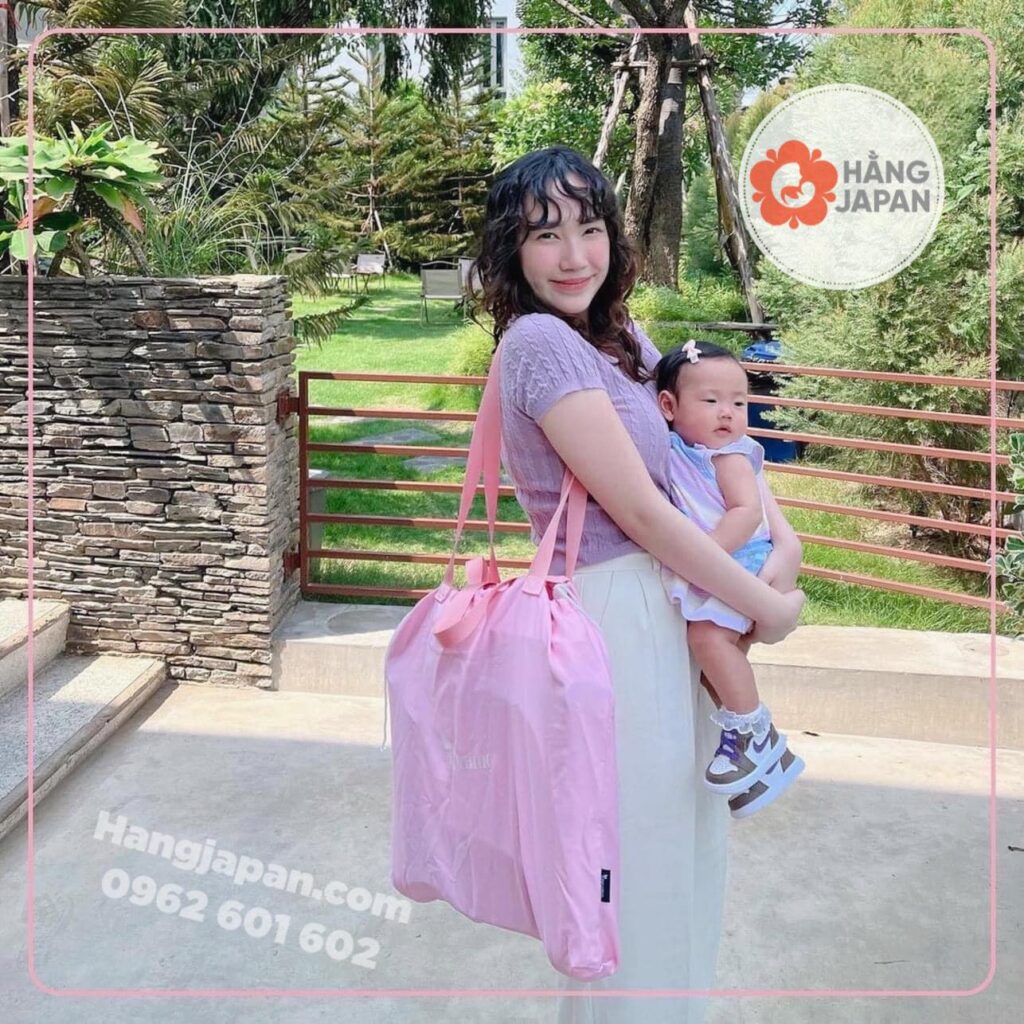 Ghế Ăn Dặm Gấp Gọn Apramo Flippa Rockstar Pink Sparkle 31 Ghế Ăn Dặm Gấp Gọn Apramo Flippa Rockstar Pink Sparkle (4)