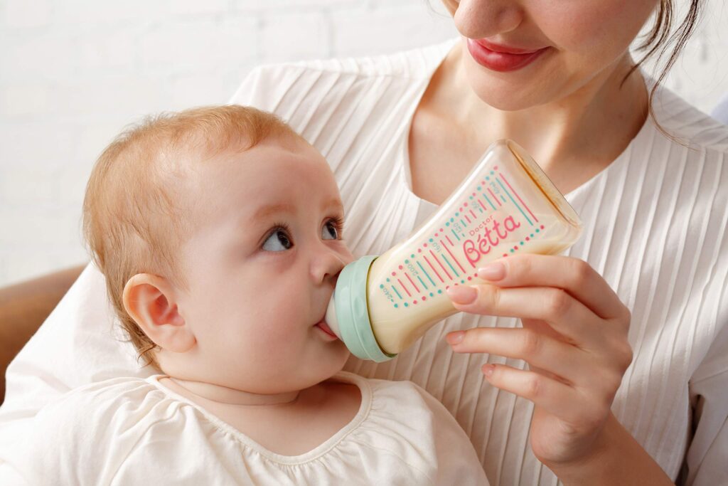 Bình Sữa Bétta Ppsu Cổ Rộng 240ml Trơn Xanh Lá (2)