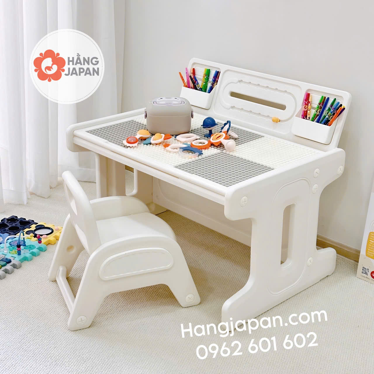 Bộ bàn ghế lego xếp hình đa năng cho bé Babyviva Bộ bàn ghế lego xếp hình đa năng cho bé Babyviva
