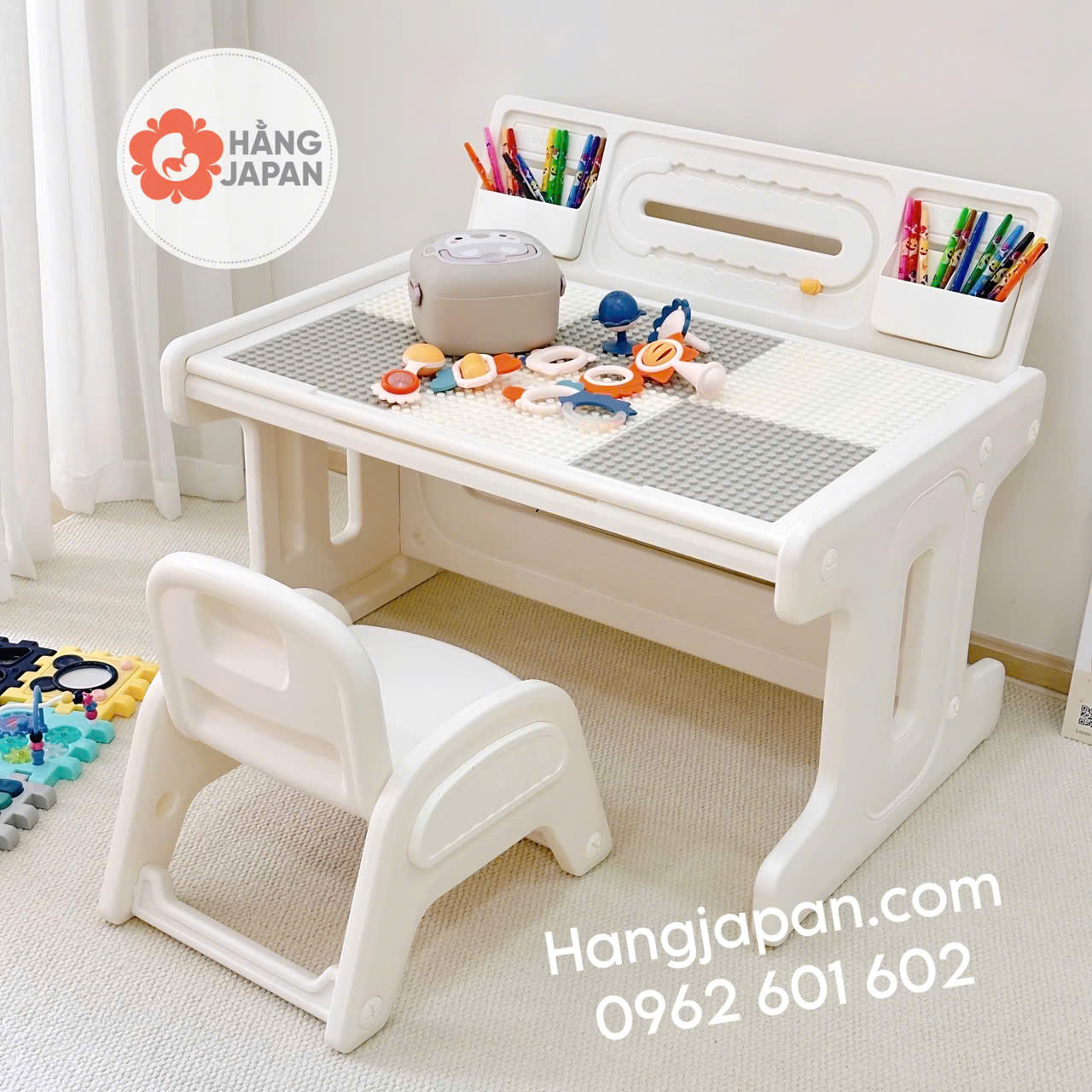 Bộ bàn ghế lego xếp hình đa năng cho bé Babyviva Bộ bàn ghế lego xếp hình đa năng cho bé Babyviva