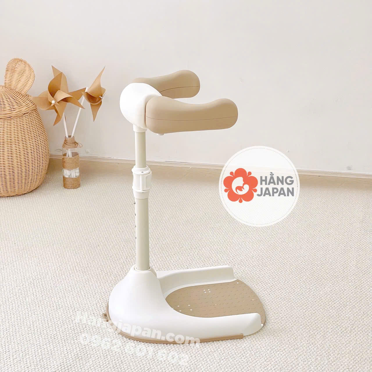 Ghế tắm đứng đa năng cho bé Barrot BR036 Ghế tắm đứng đa năng cho bé Barrot BR036