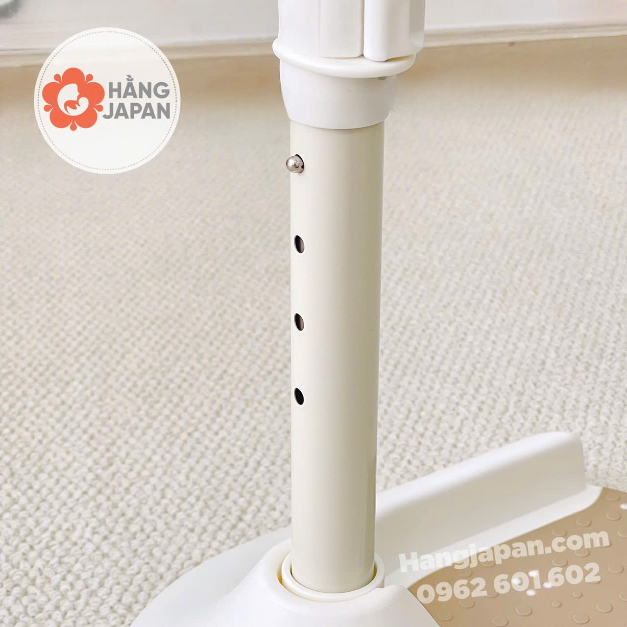 Ghế tắm đứng đa năng cho bé Barrot BR036 Ghế tắm đứng đa năng cho bé Barrot BR036