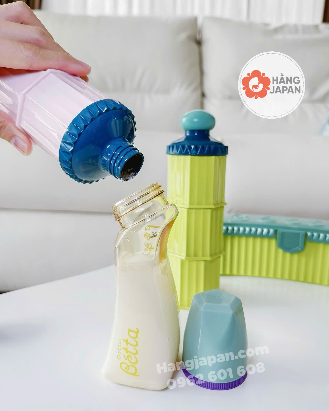 Hộp chia sữa 3 ngăn BÉTTA Hộp chia sữa 3 ngăn BÉTTA